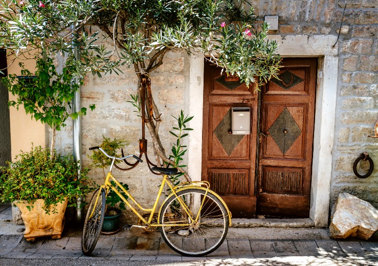 Skradin Old Town with bicycle door